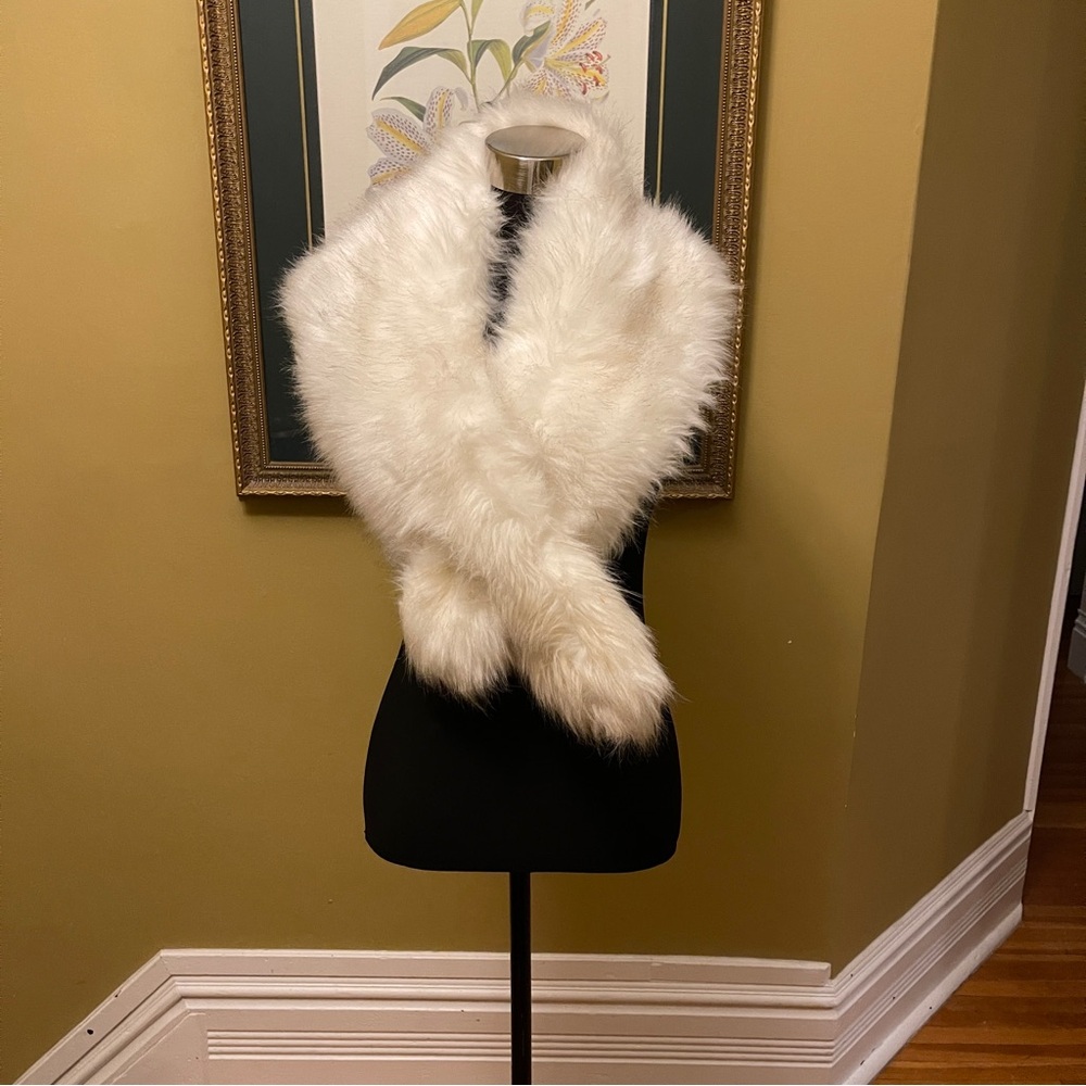 Faux fur stole